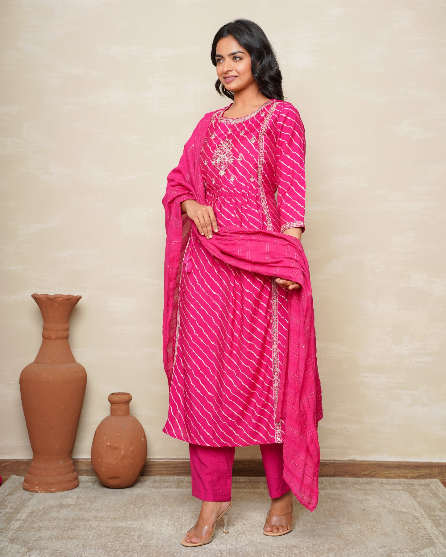 Leheriya Suit Set