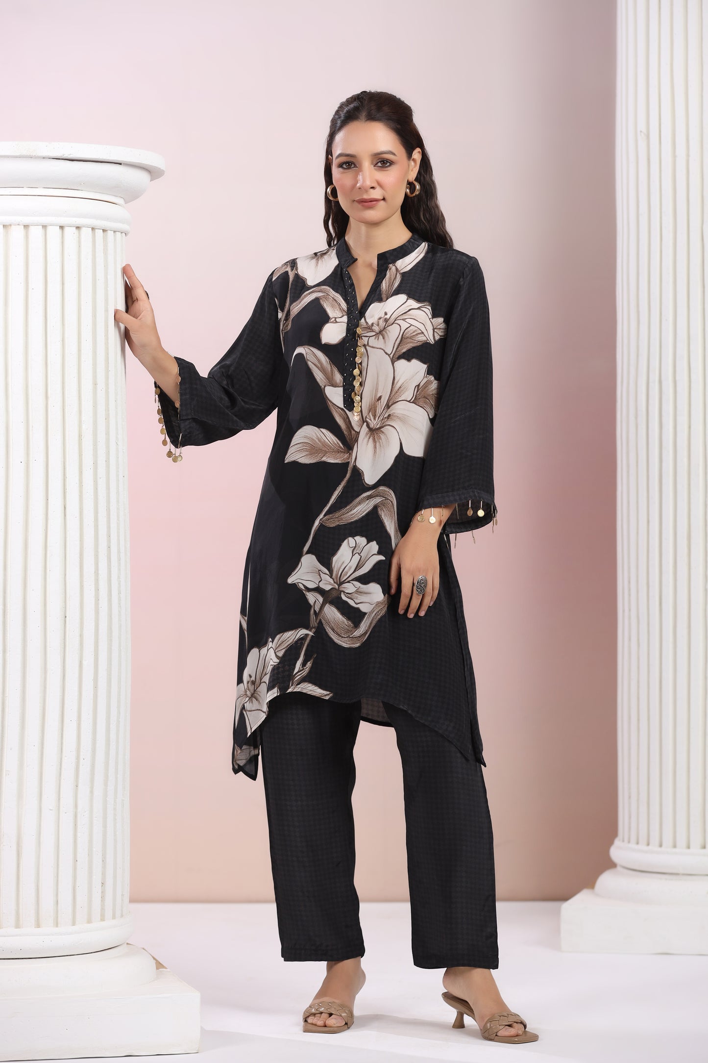 Abstract Black Crepe Coord-Set