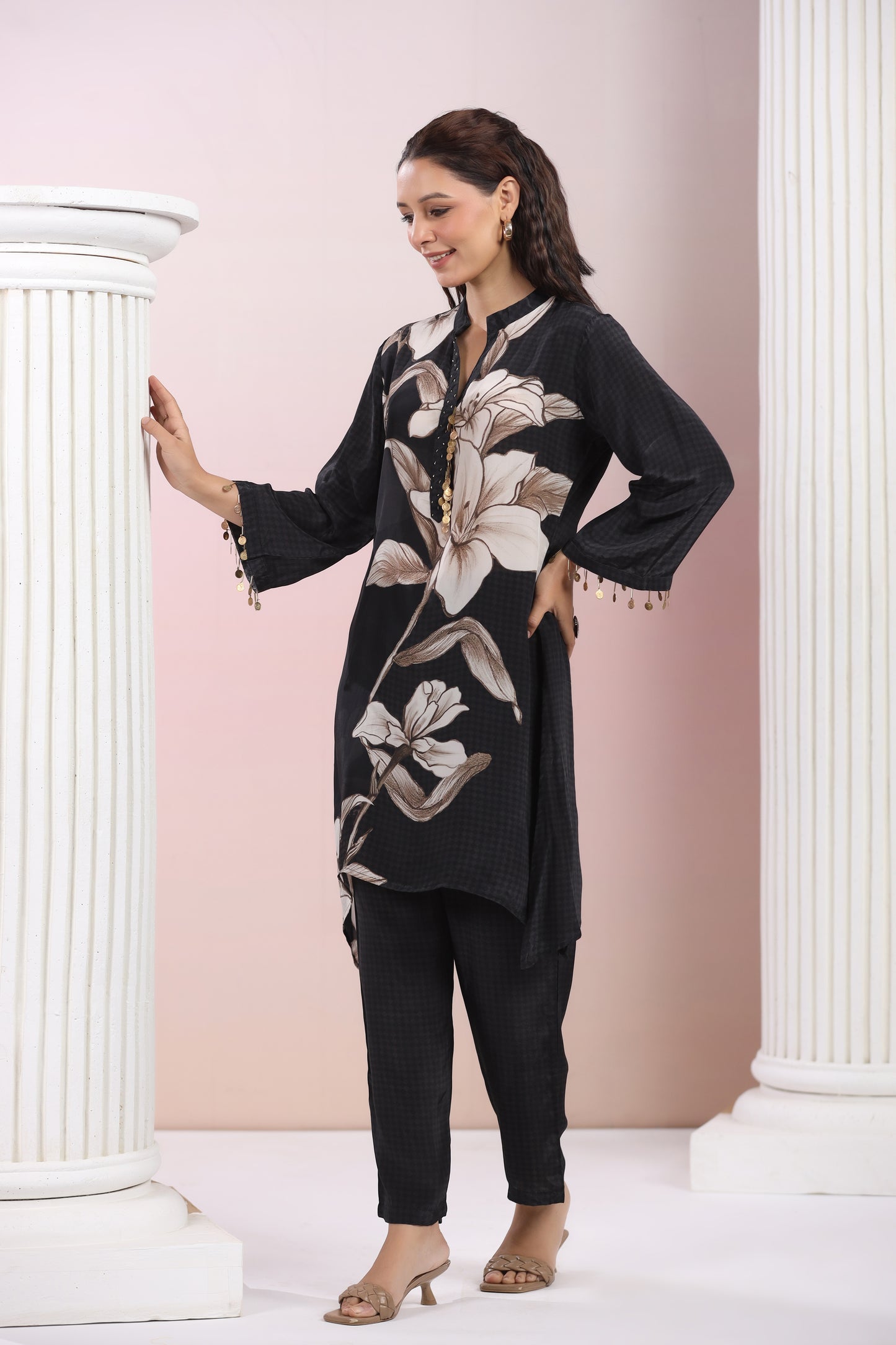 Abstract Black Crepe Coord-Set