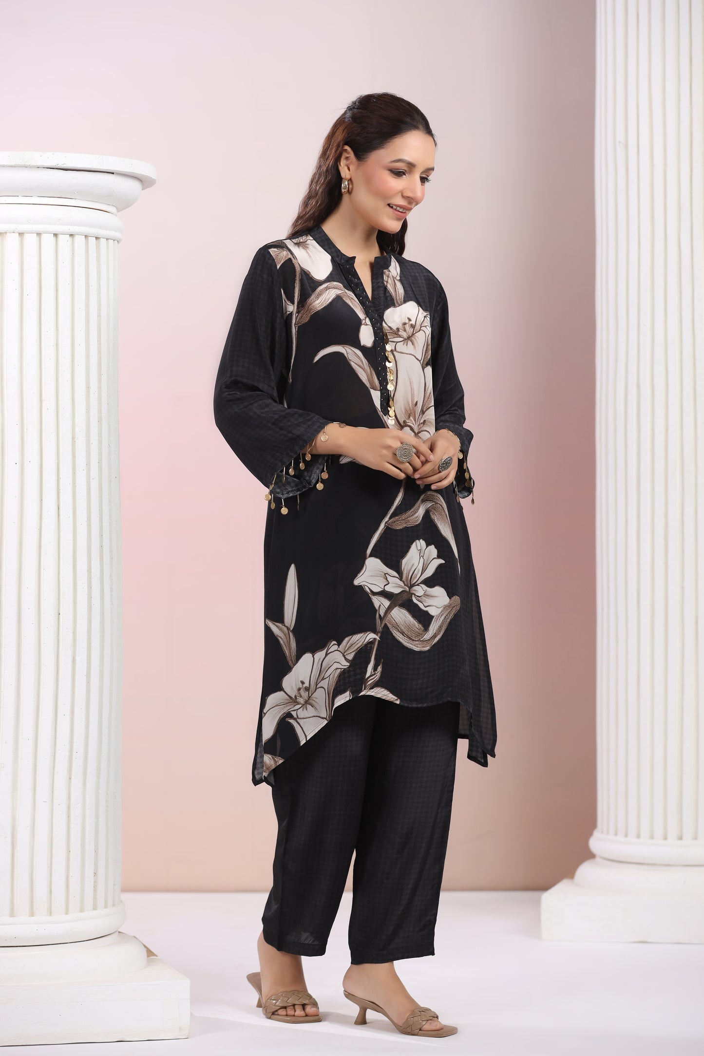 Abstract Black Crepe Coord-Set