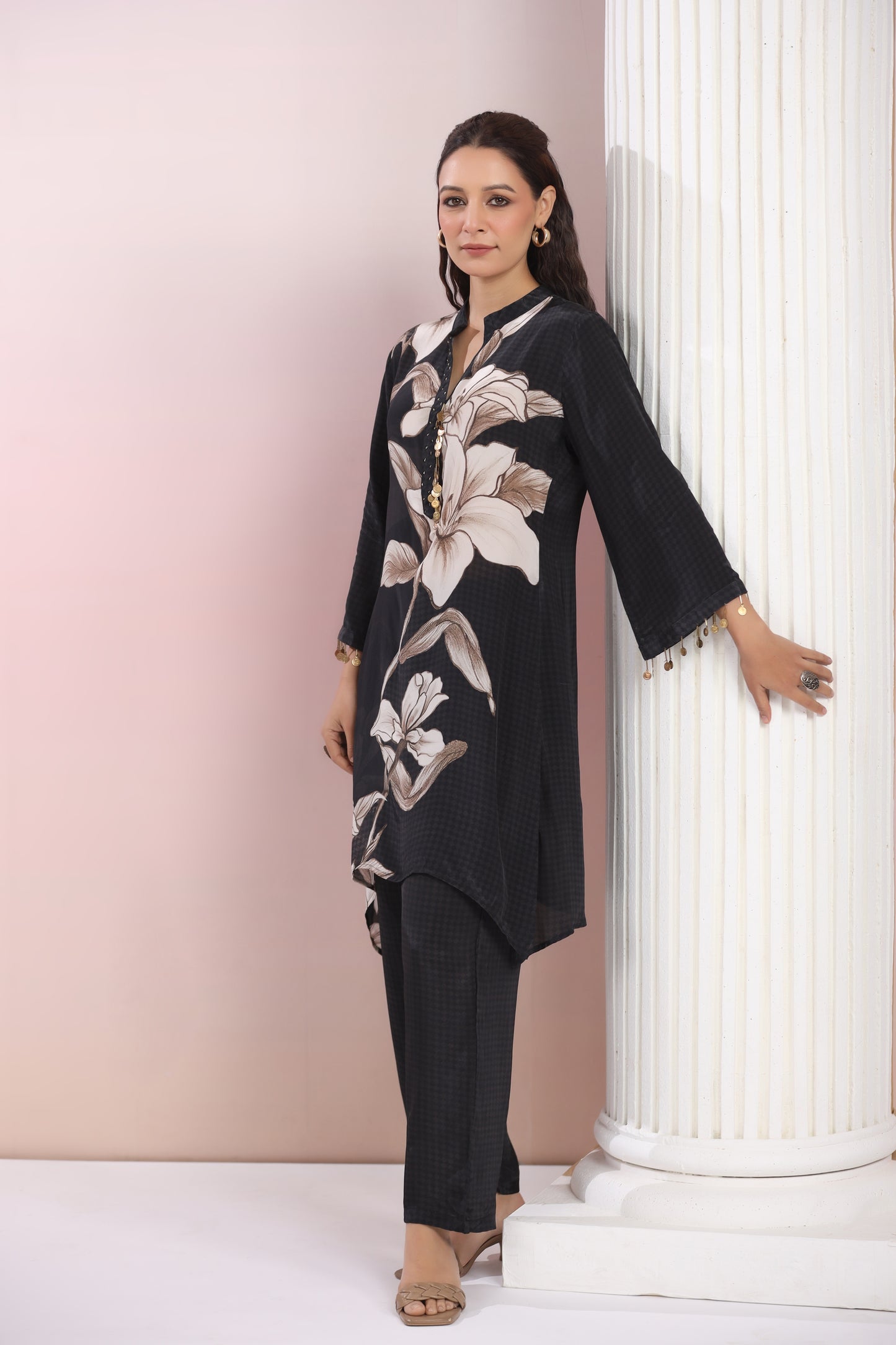 Abstract Black Crepe Coord-Set