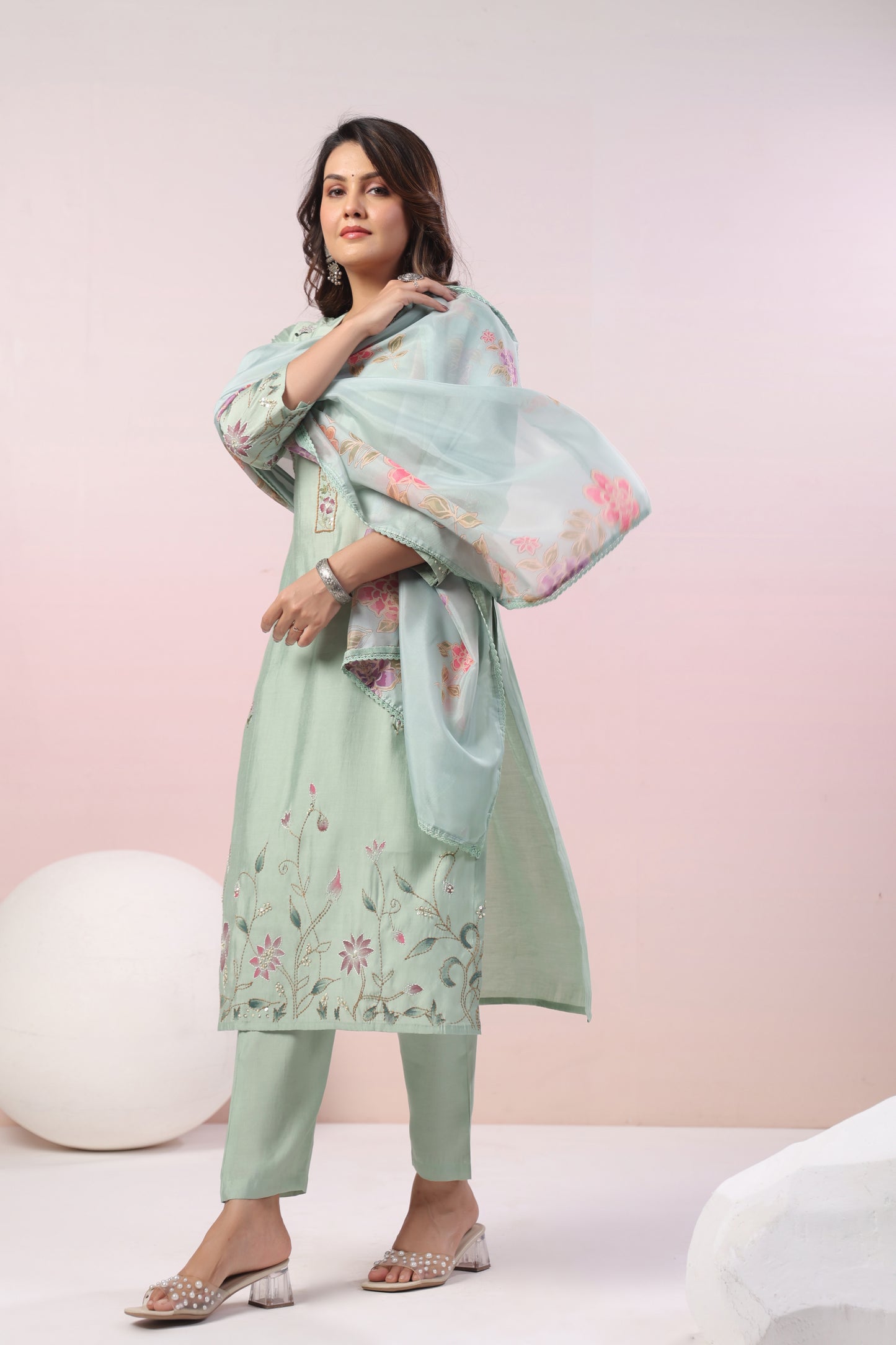 Thread Embroidered Suit Set