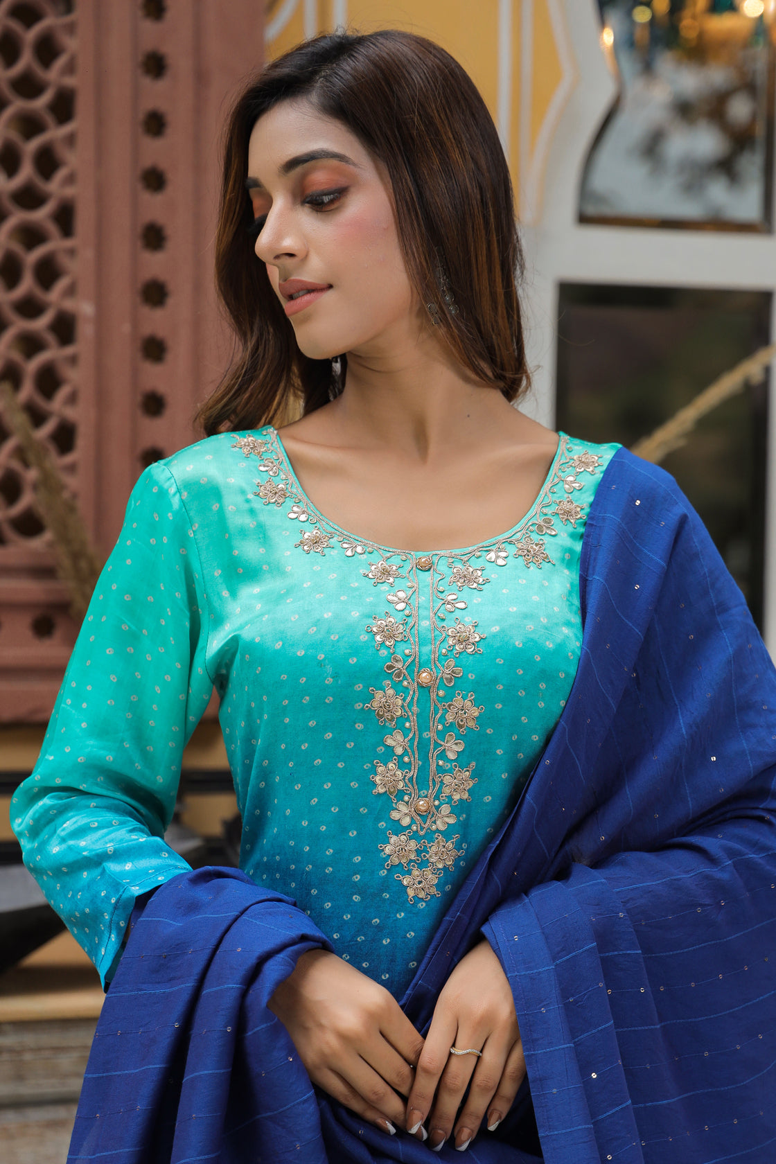 Gul Bandhej Blue