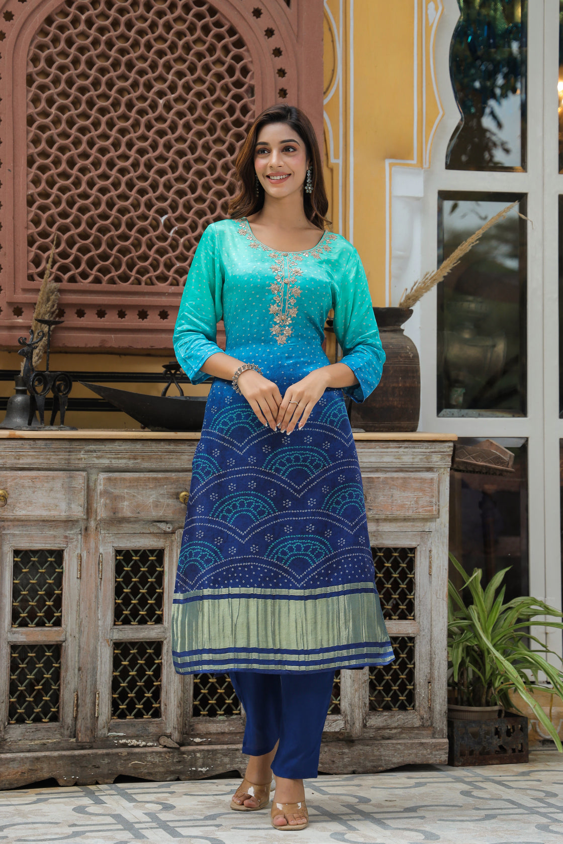 Gul Bandhej Blue